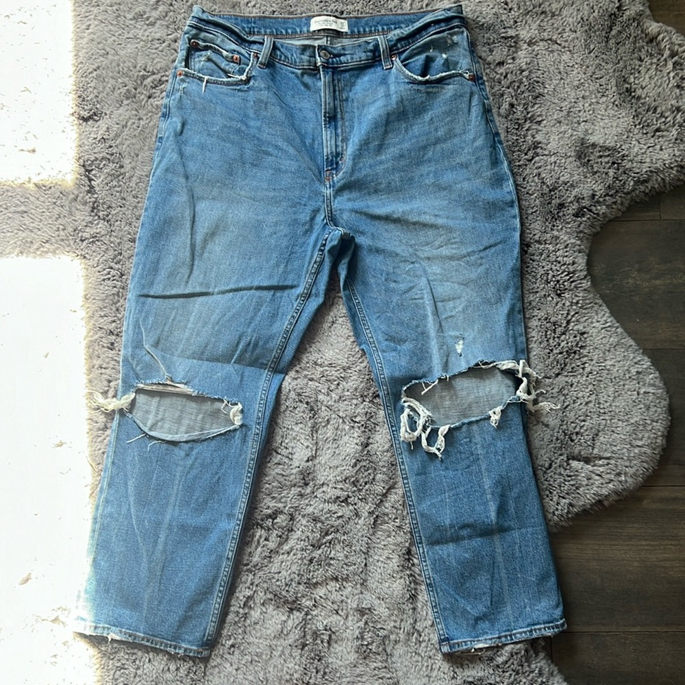 Abercrombie & Fitch The Ankle Straight Ultra High Rise